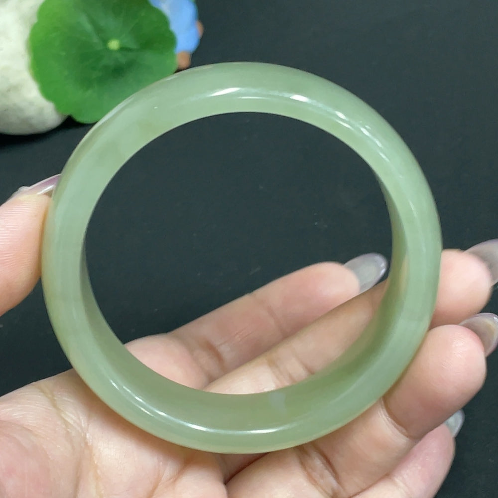 Hetian Jade Round Bracelet Size 59.3 Total Weight Approx. 74.9g