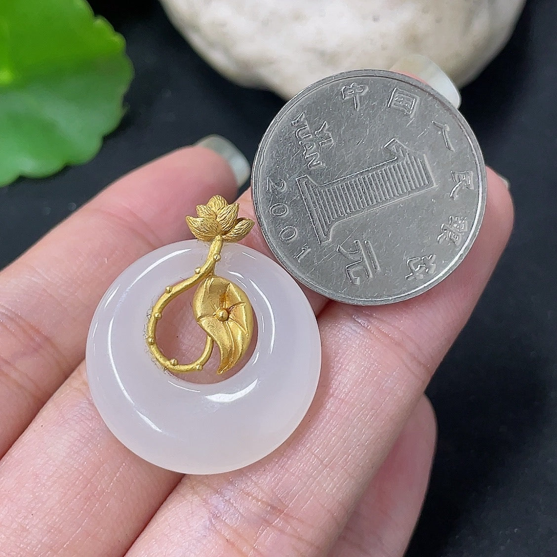 Hetian Jade inlaid pendant on 18K gold necklace, featuring a polished jade stone, weight approx. 5.6g, elegant jewelry piece