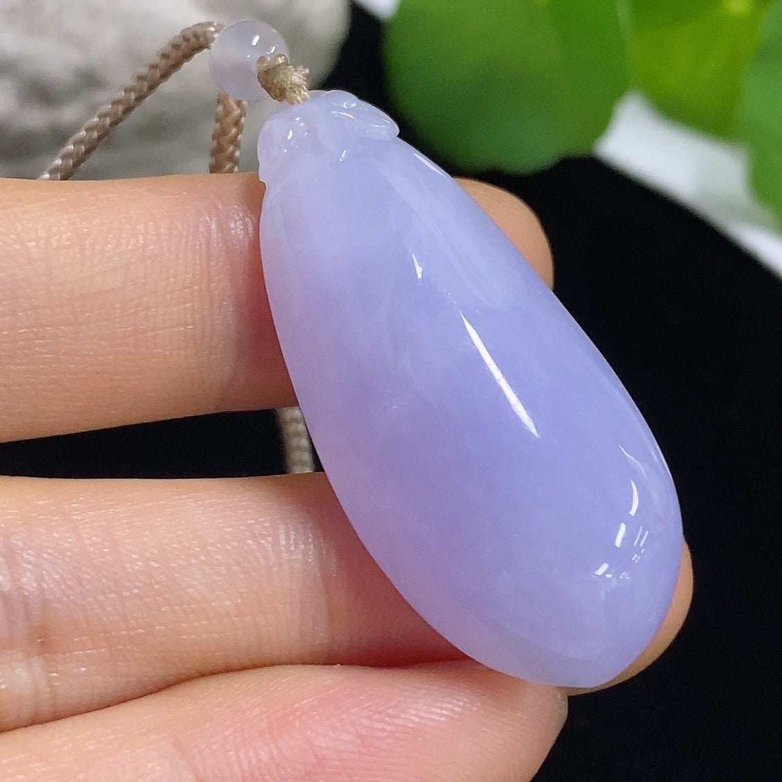 Jadeite Auspicious Gourd Pendant Non-Gold (Including Cord Weight)