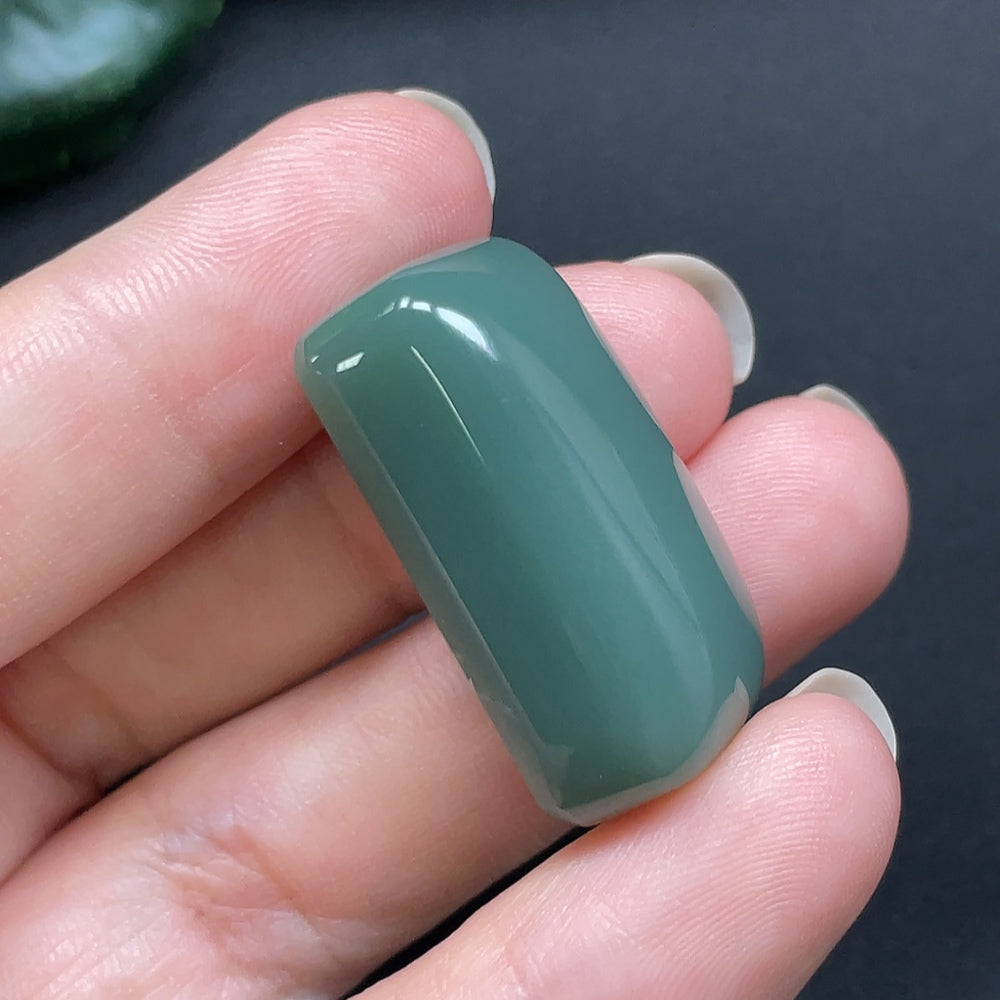 HKHQ Hetian Jade plain pendant necklace, 16.48g, featuring smooth jade with a simple, elegant design.