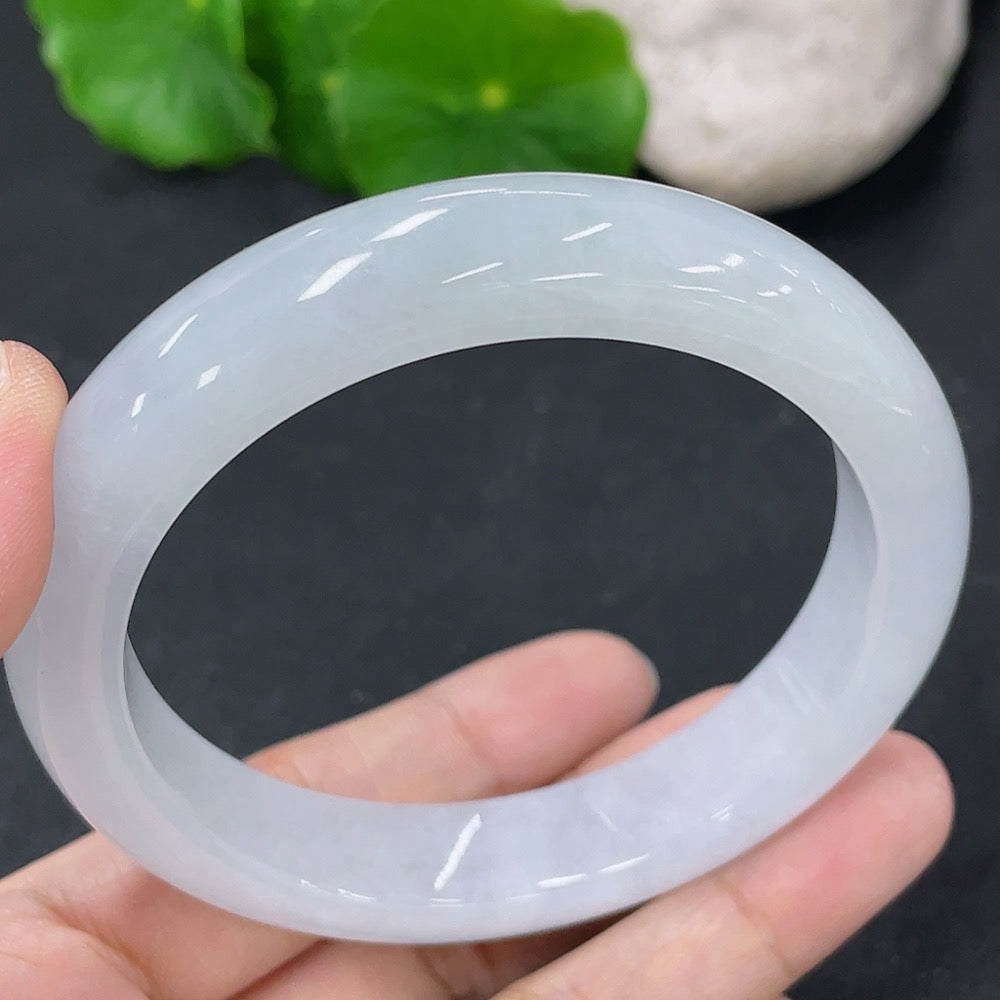 Jadeite round bracelet