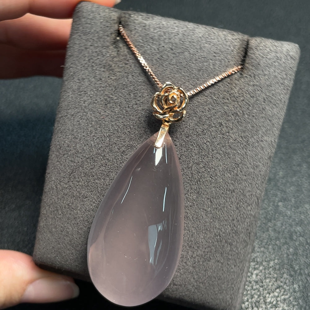 Crystal Pendant Non-Gold Chain 18K Pendant Total Weight Approx. 24.40g Including Chain