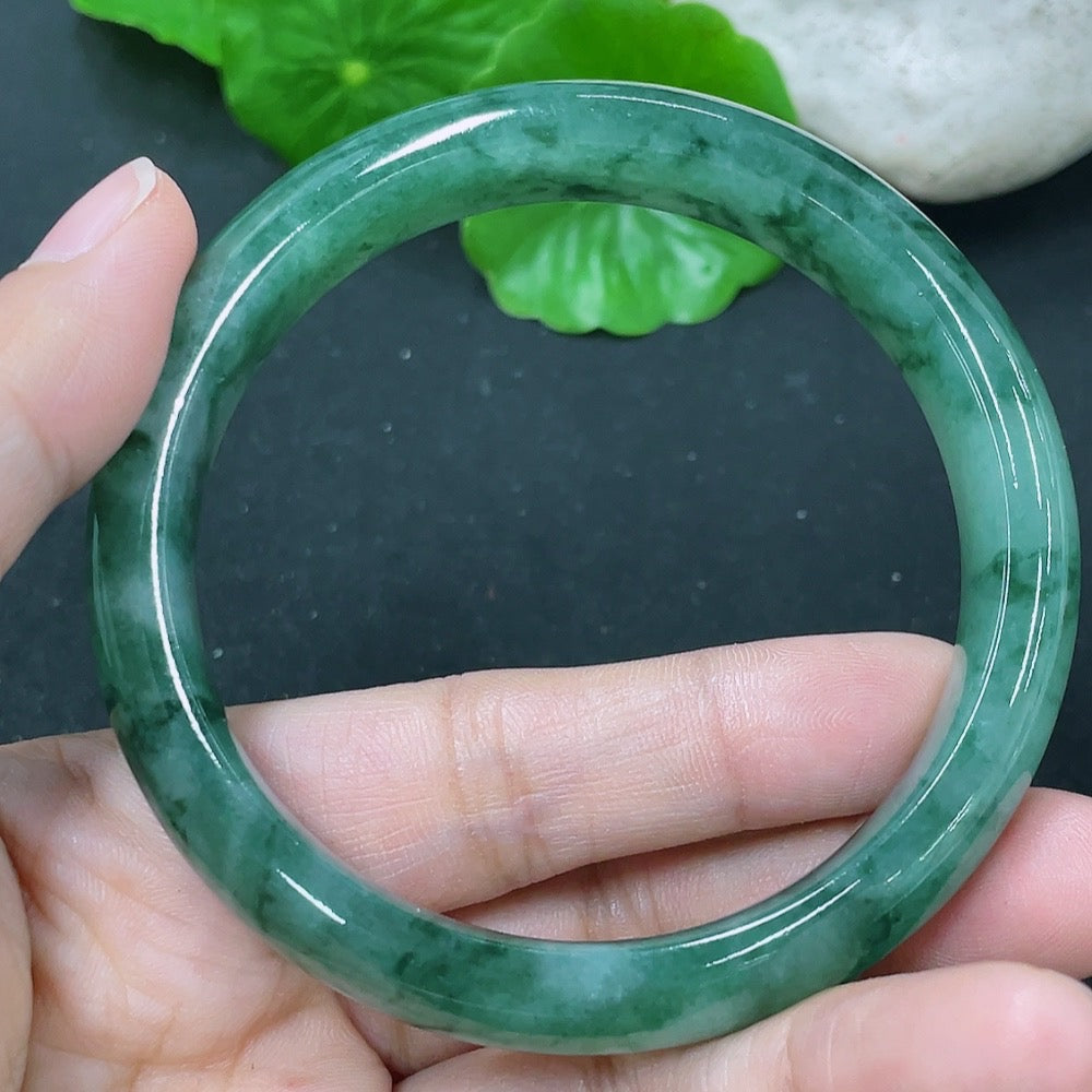 Jadeite Round Bangle