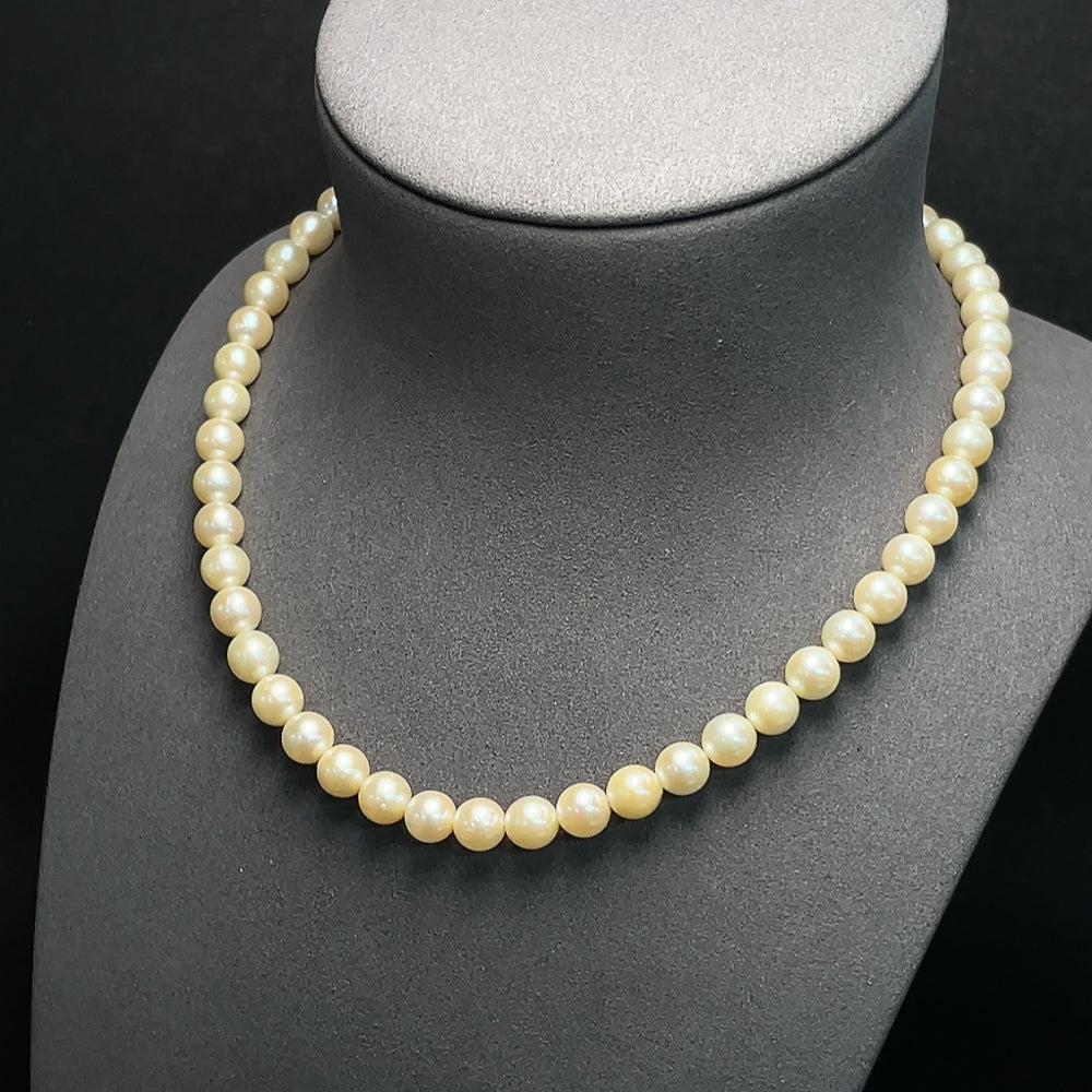 Saltwater Pearl Necklace Color Origin Undetermined Non-Gold