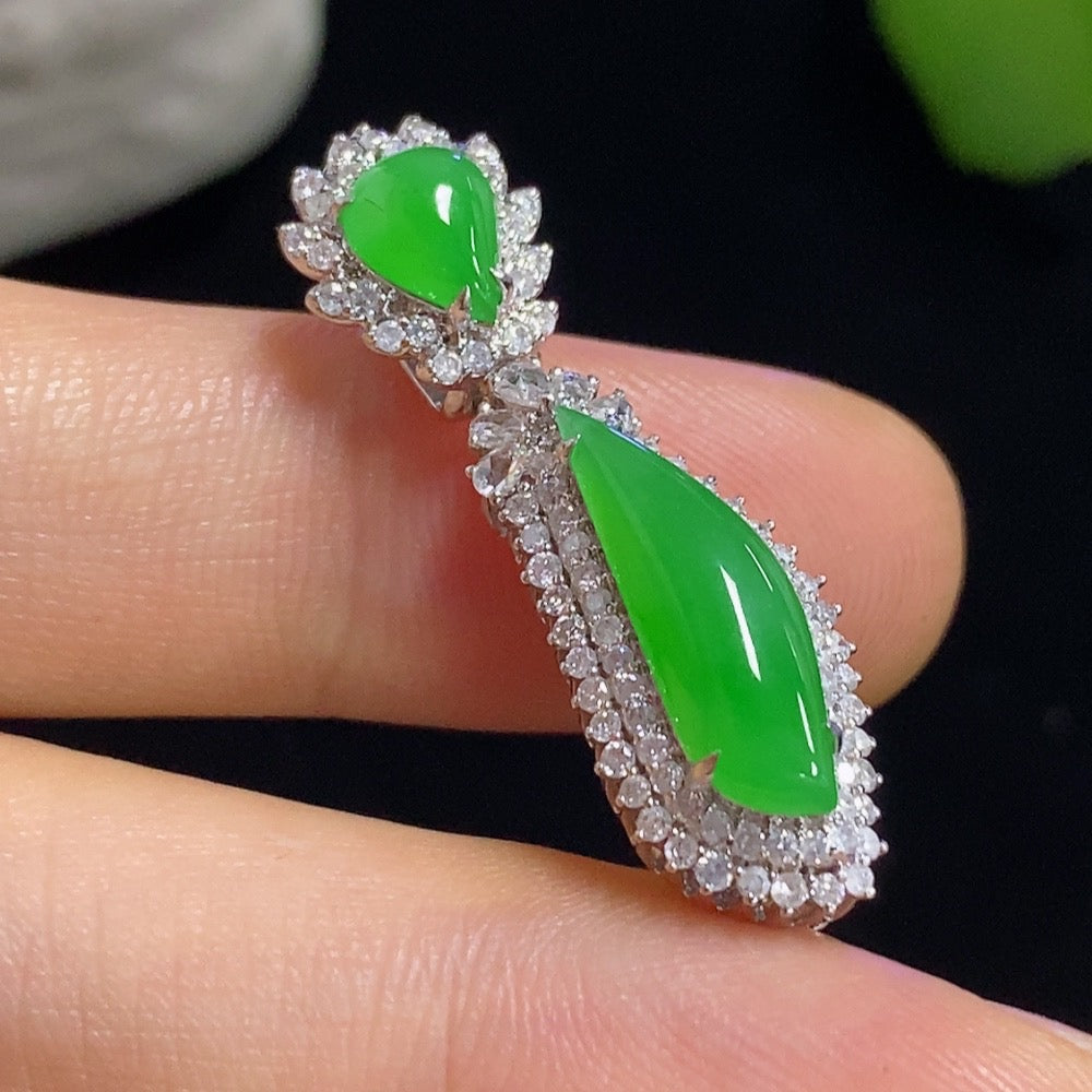 Jadeite Pendant with 18k Gold and Diamond Accents