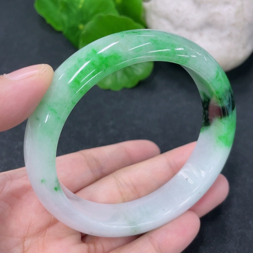 Jadeite Round Bangle with Other Mineral Components