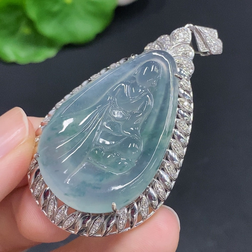 JadeiteEnlightenment Pendant 18K Gold with Diamond Accents