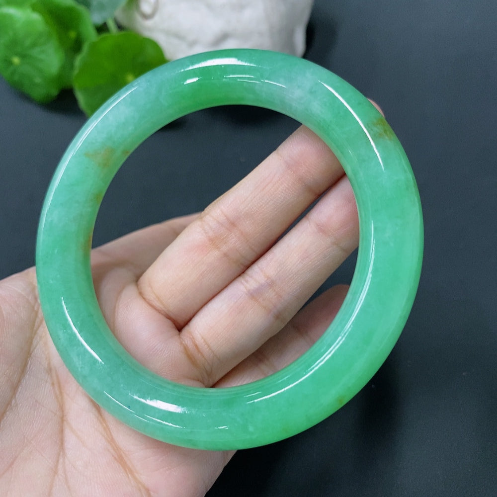 JadeiteRound Bangle 58.2 Size [Total Value: $40,473 USD]