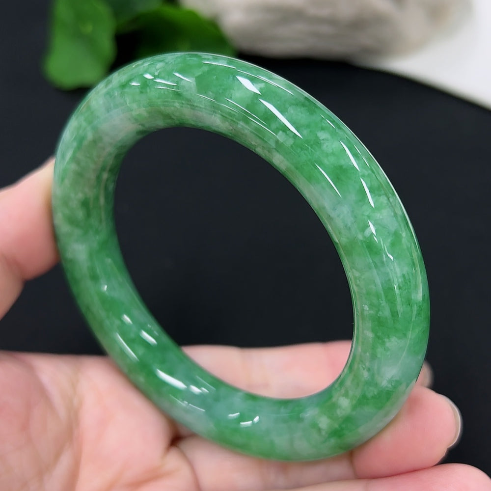 Jadeite Round Bangle