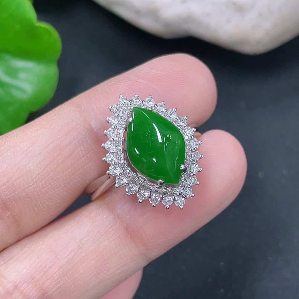 Jadeite Inlaid Ring 18k with Diamond Accents