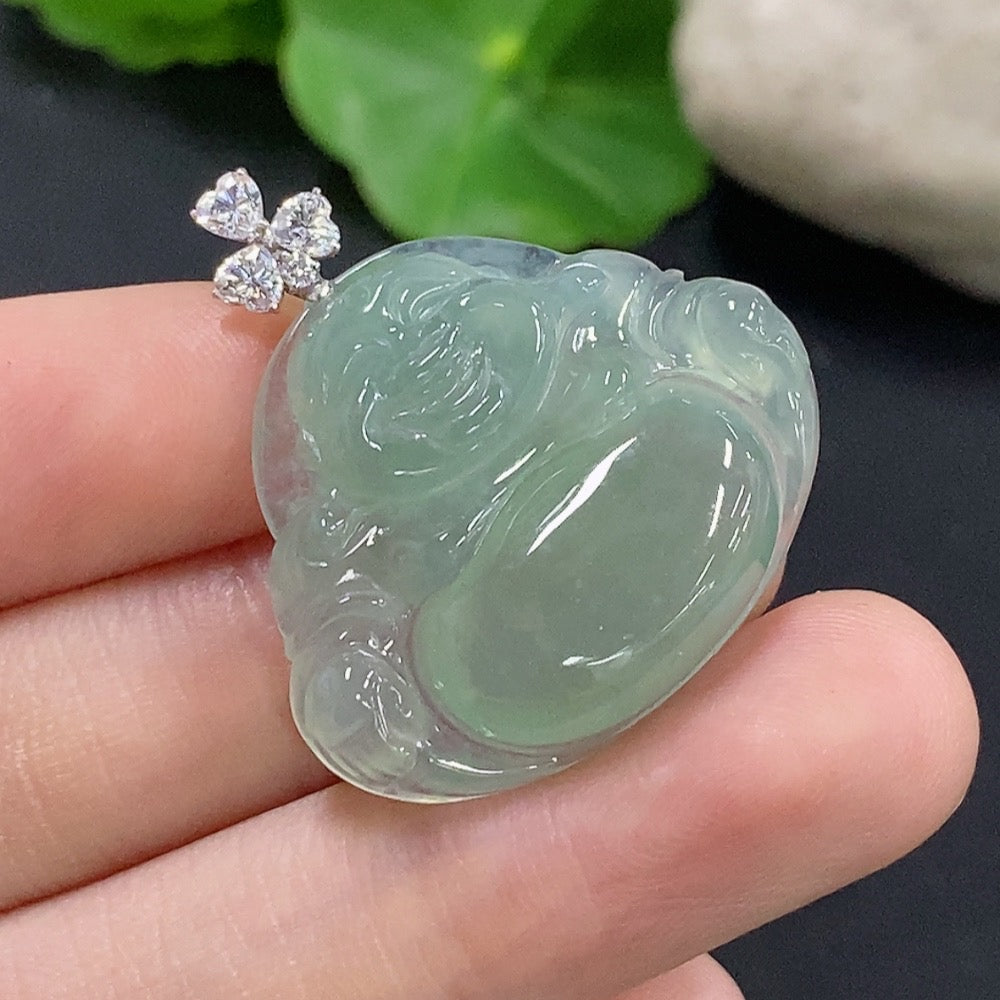 Jadeite Buddha pendant in 18K gold necklace, featuring a detailed Buddha figure with smooth jadeite stone, crafted by HKHQ.