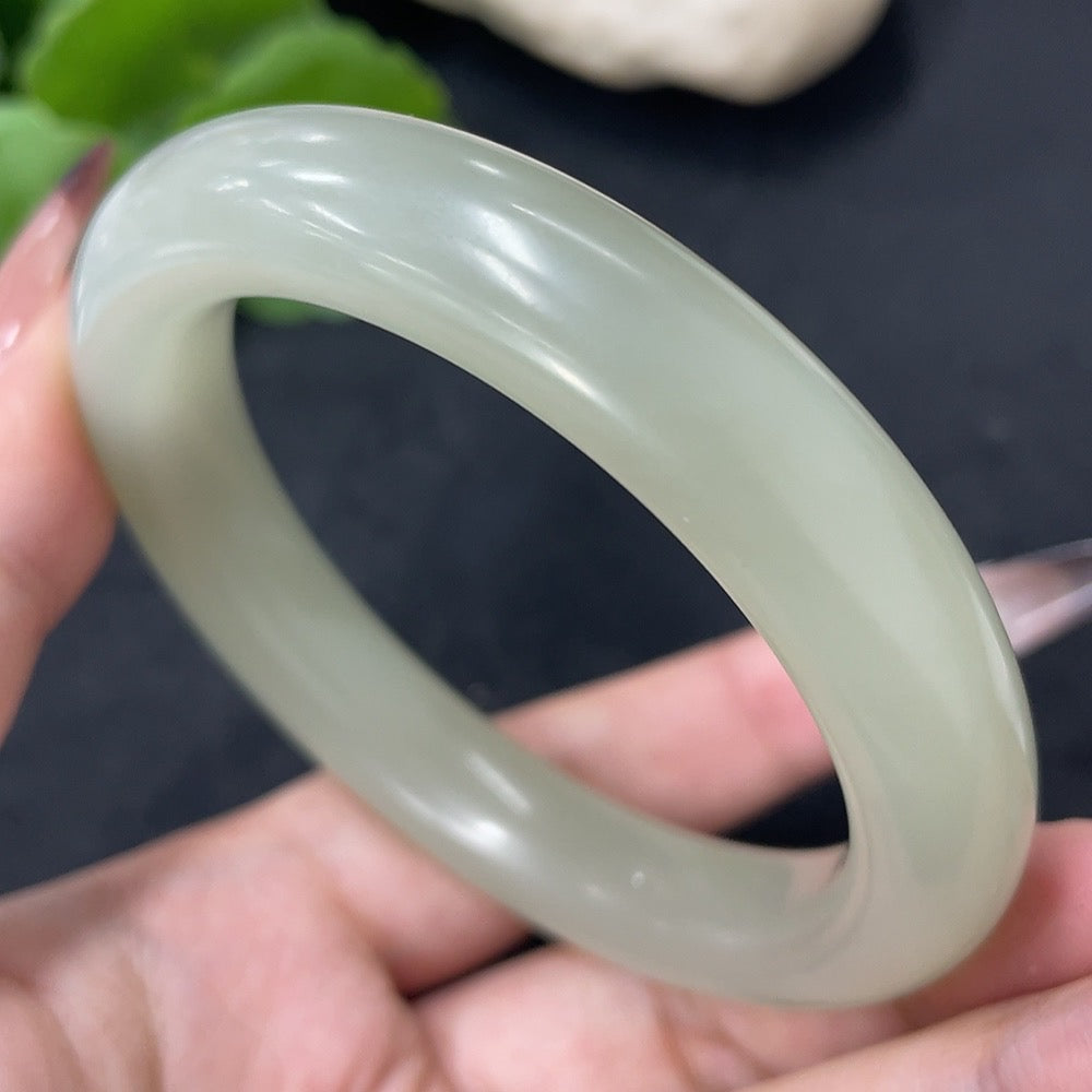 Hetian Jade Round Bracelet Size 55.8 Total Weight Approx. 58.6g