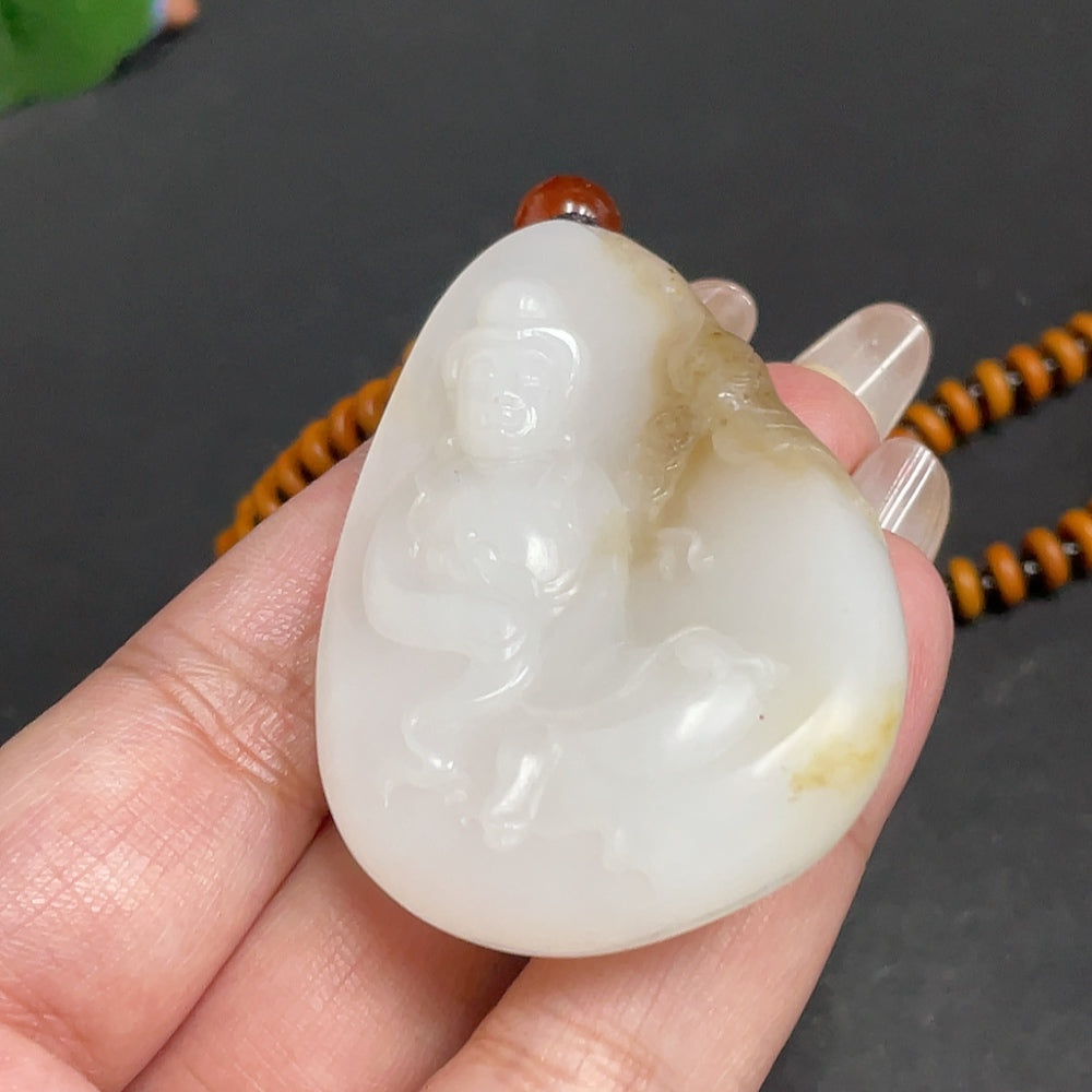 Hetian Jade Pendant, Guanyin, Undetermined Skin Color Origin, Matching Beads Not Hetian Jade, Total Weight Approximately [Including Chain] 55.9g