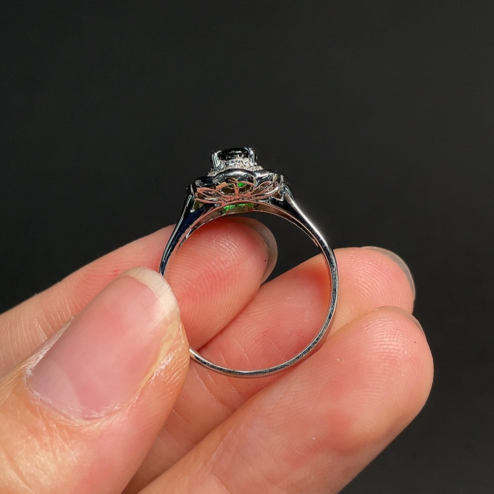 Garnet Ring Pt900 with Diamond, Total Weight Approx. 5.64g, Size 15