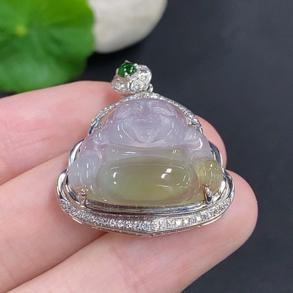 Jadeite Buddha Pendant with 18k Gold and Diamond Accents, Total Weight Approximately 5.2g