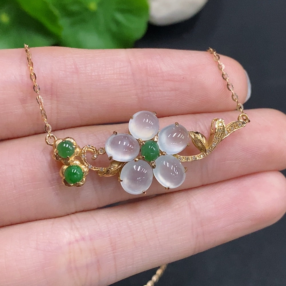 Jadeite Cabochon Pendant with 74% Gold Content, Total Weight Approx. 4g (Including Chain), Accented with Diamonds