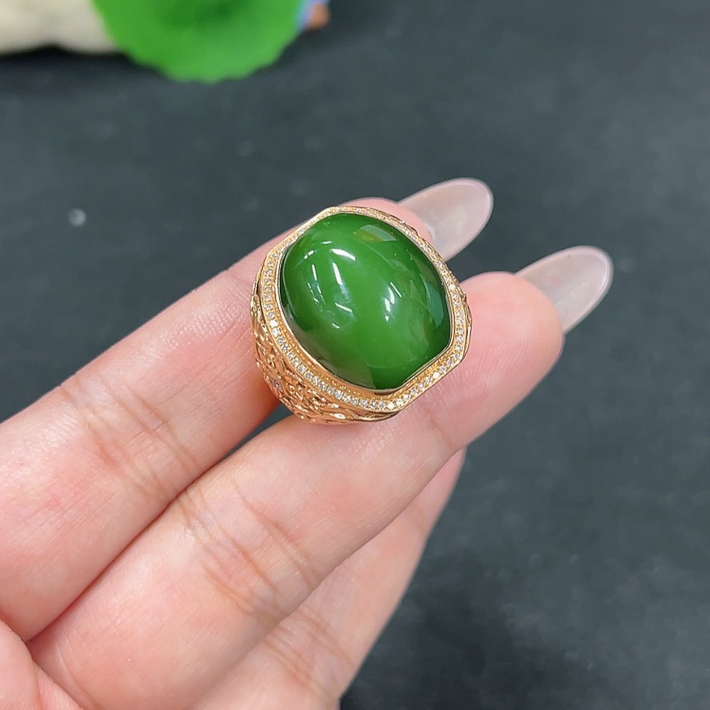 Hetian jade inlaid ring with diamond accents, 18k gold, size 21, featuring detailed craftsmanship and a weight of 10.6g.