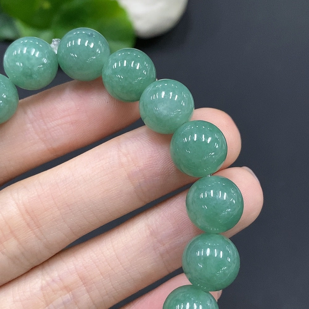 Jadeite Bead Necklace Approx. 10.8mm
