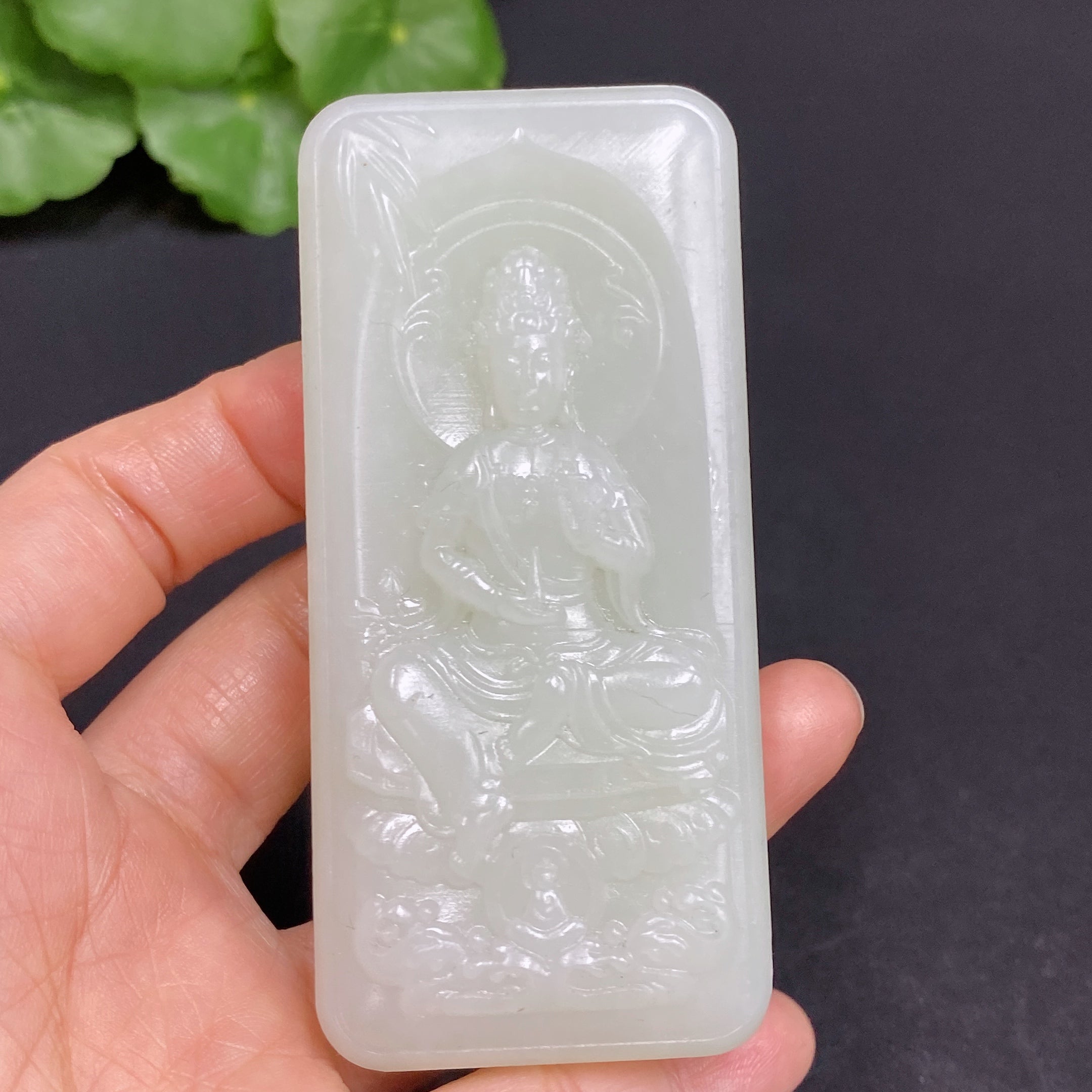 Hetian Jade Pendant Guanyin Total Weight Approx. 119.7g