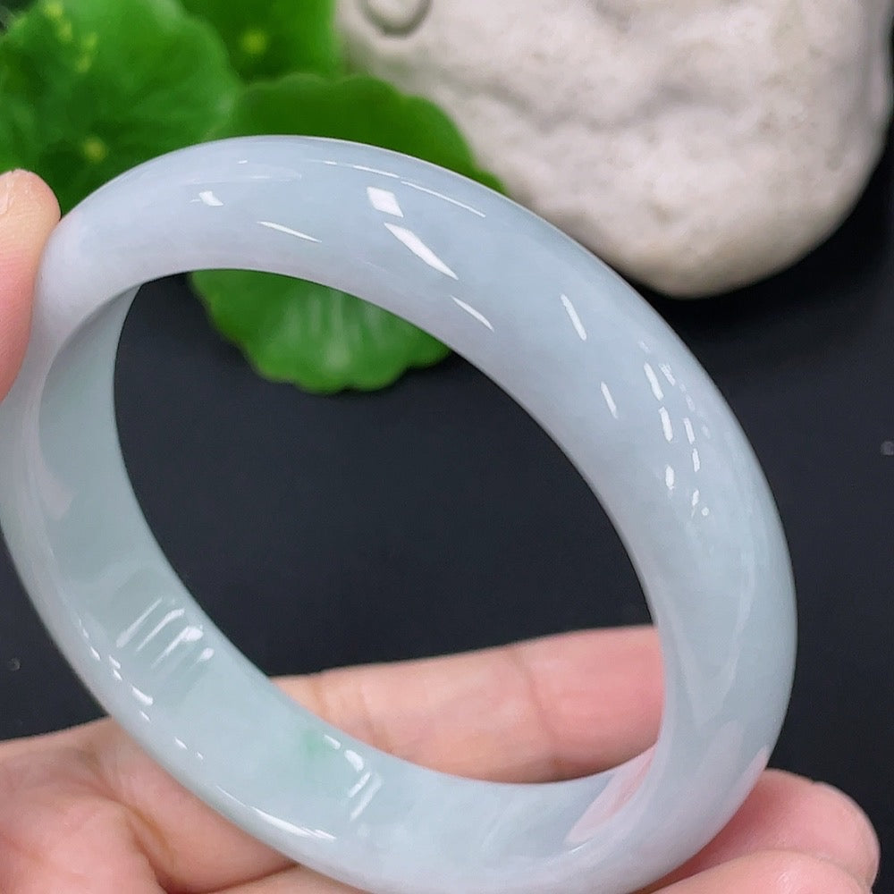 Jadeite Round Bangle