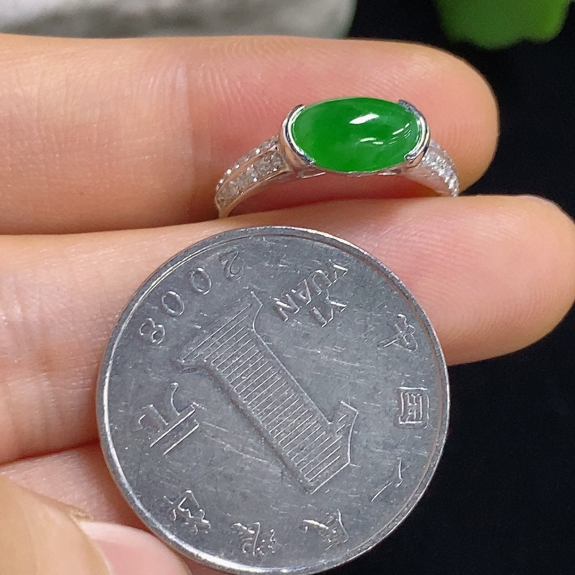 Jadeite Cabochon Inlaid Ring 18K with Diamond Accents