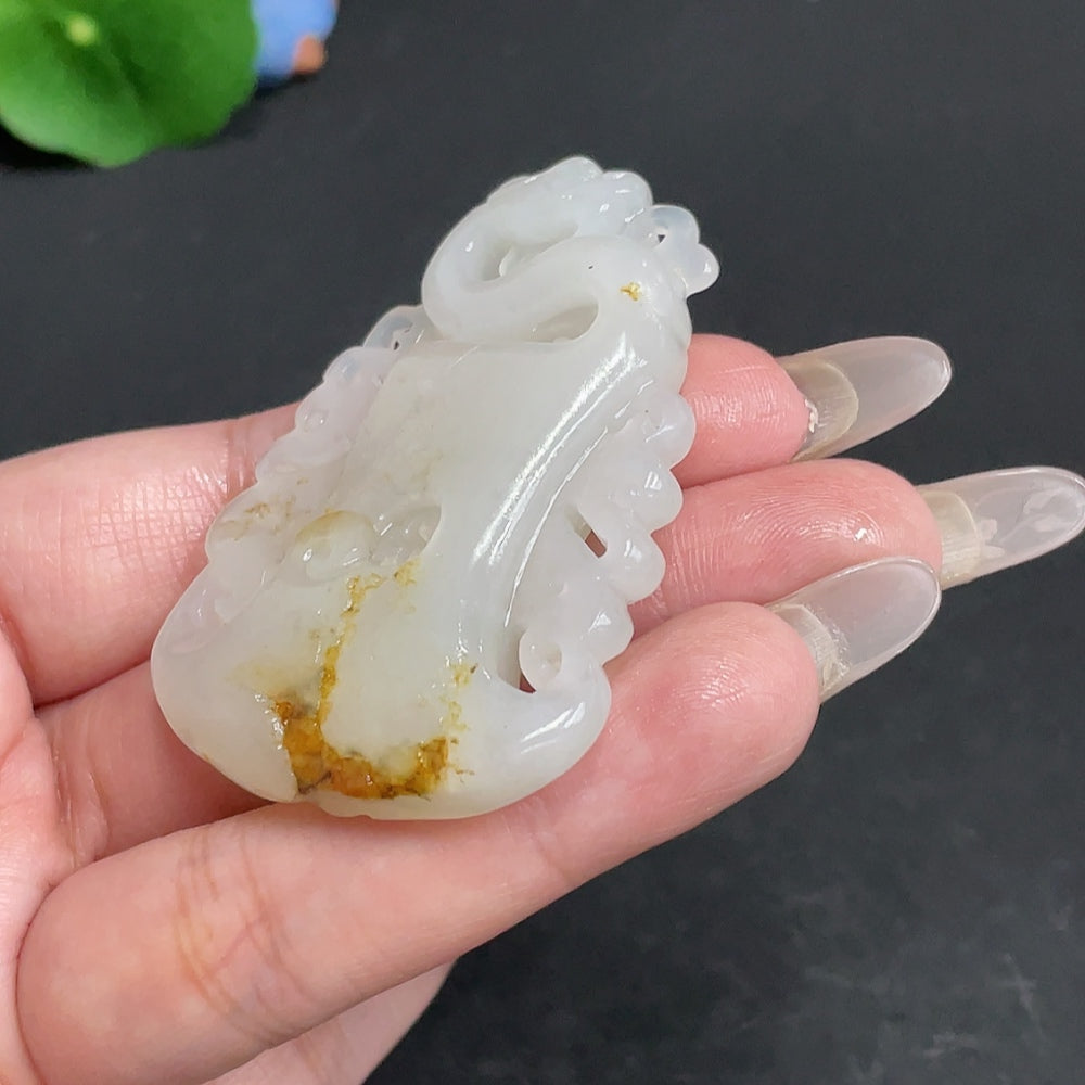 Hetian Jade Pendant, Antique-style Piece, Undetermined Skin Color Origin, Total Weight Approximately 30.4g
