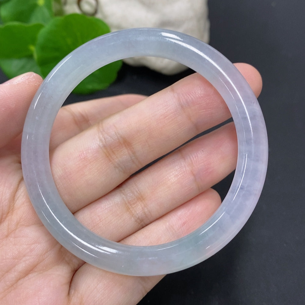 Jadeite Round Bangle Size 51.6 Total Weight Approx. 27.7g