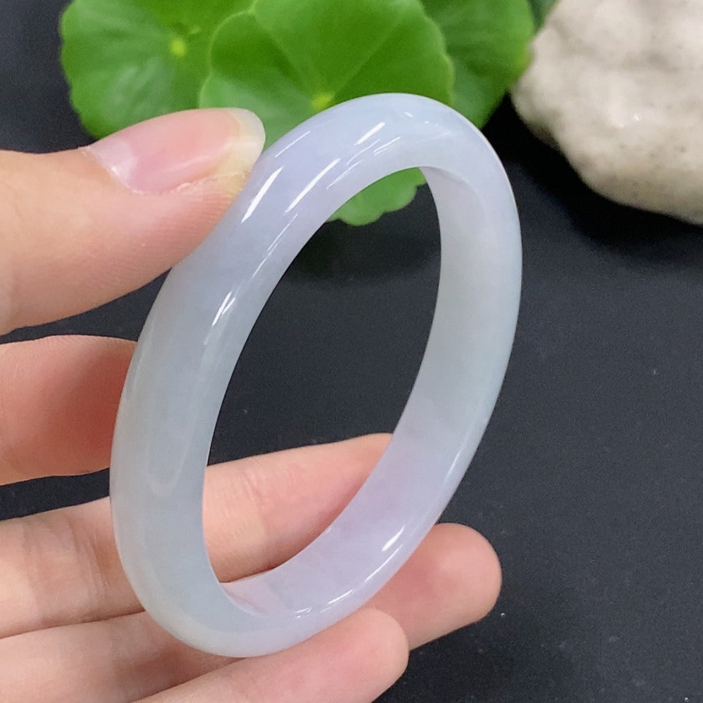 Jadeite Concubine Bracelet