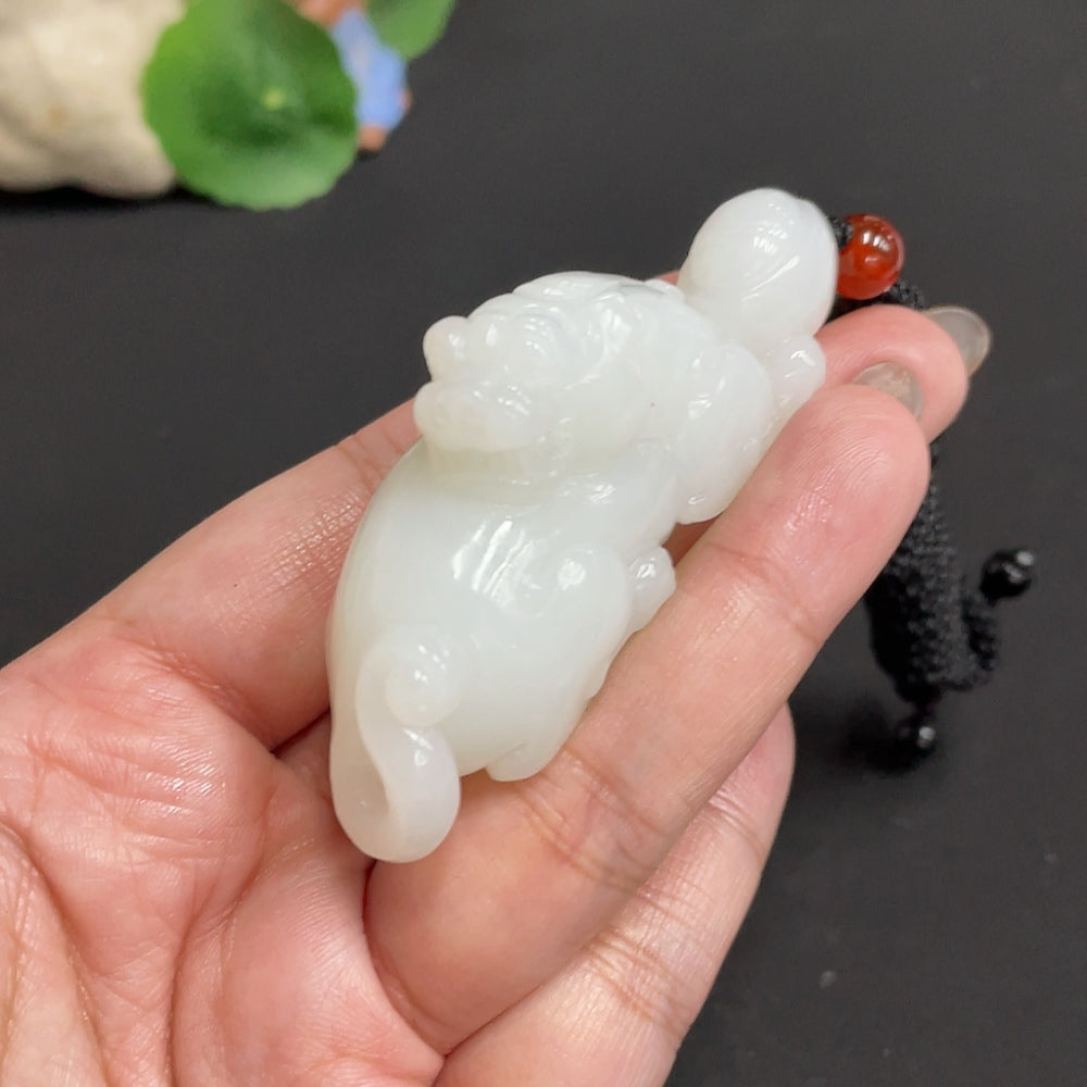 Hetian Jade Pendant, Auspicious Beast, with Non-Hetian Jade Beads, Total Weight Approx. [Including Rope] 65.3g