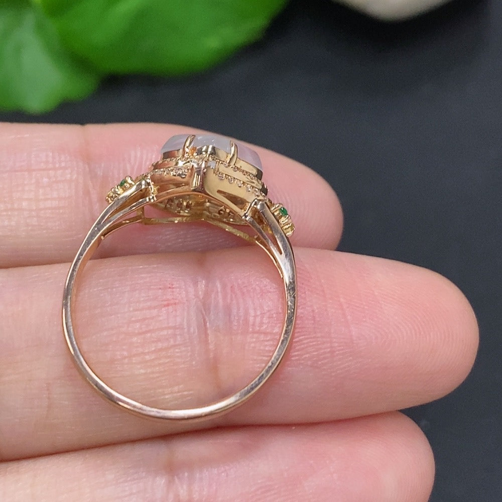 Jadeite and Diamond (Colorless) Ring in 18k Gold