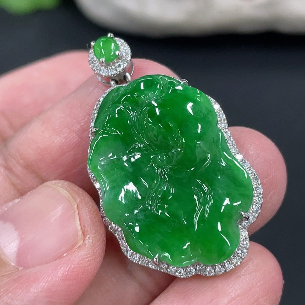 Jadeite Harmony and Beauty Inlaid Pendant, No Hallmark, Gold Content Approximately 58% Au, Accented with Diamonds, Total Weight Approximately 5.96g