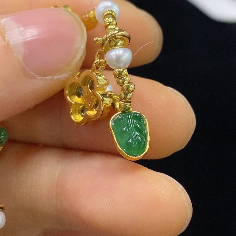 Jadeite Inlaid Bracelet Total Weight Approx. 7.56g Red Beads Non-A Unmarked Surface Tested Gold Content Small Beads AU99% Marked Red Non-Gold Others Non-Gold Yellow Parts Color Origin Undetermined Matching Beads Non-A Gold Fragile