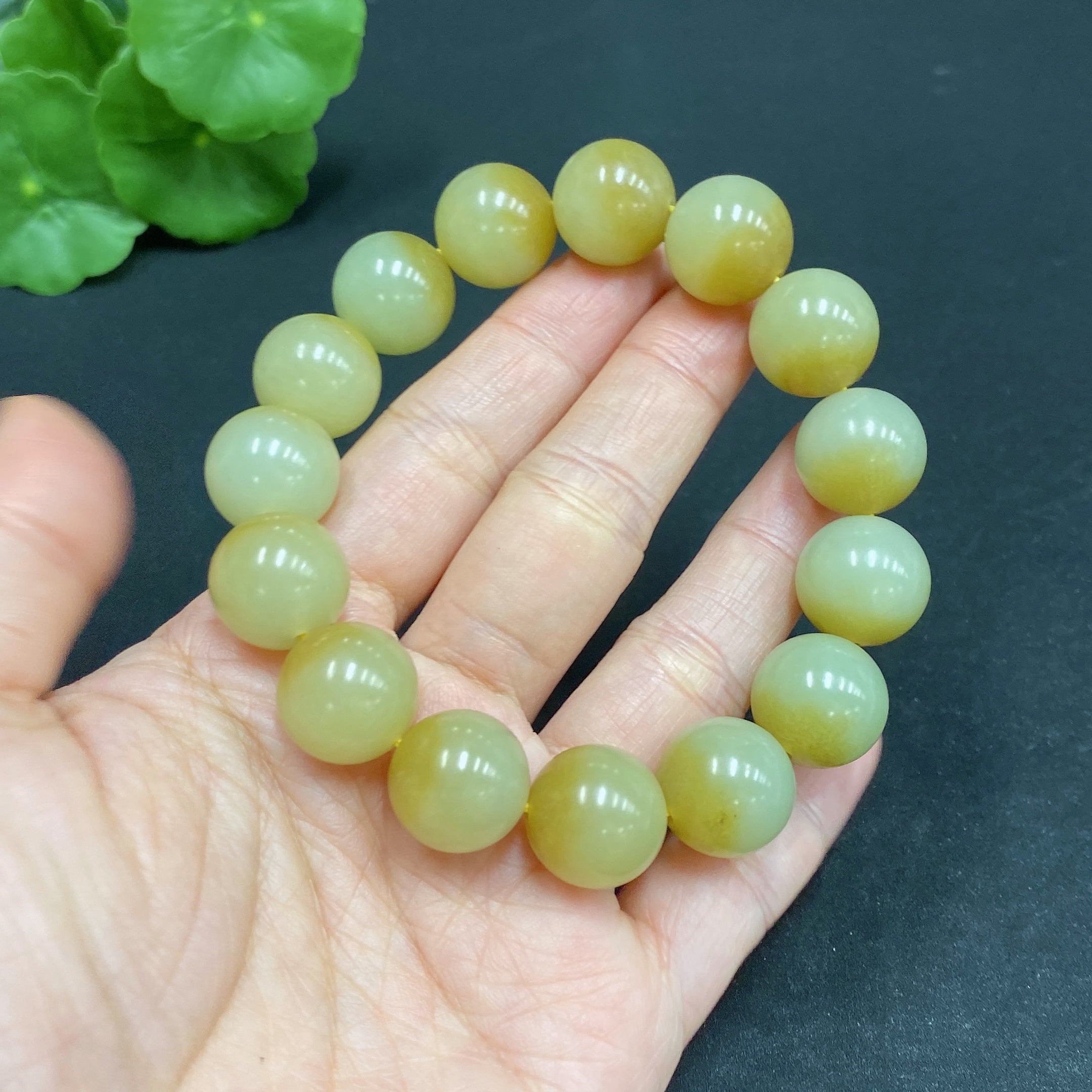 Hetian Jade Bracelet Approx 13.8mm Total Weight Approx 63.9g