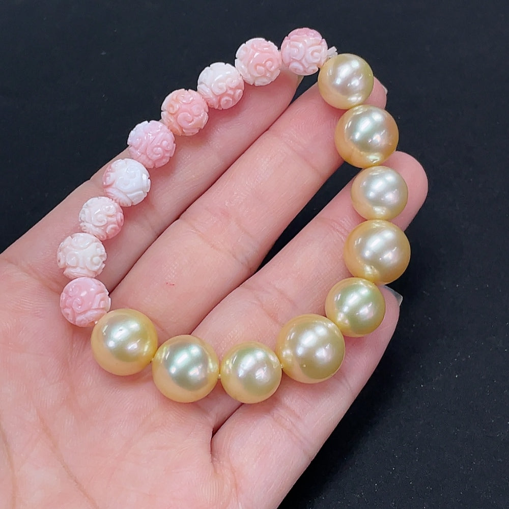 HKHQ seawater pearl bracelet with yellow pearls, 10-11.8mm, natural-looking stones, total weight 24.15g, color yellow.