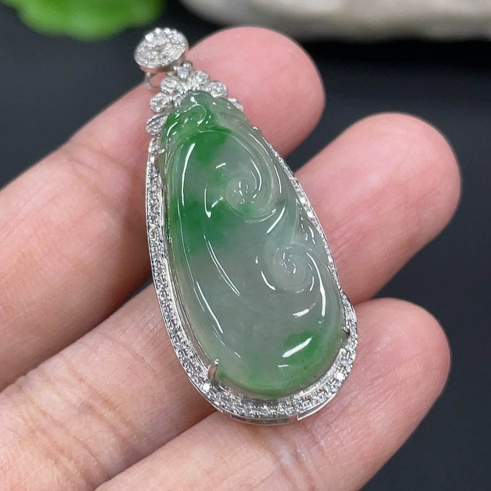 Jadeite Ruyi Inlaid Pendant 18K Gold (With Diamond Accents)