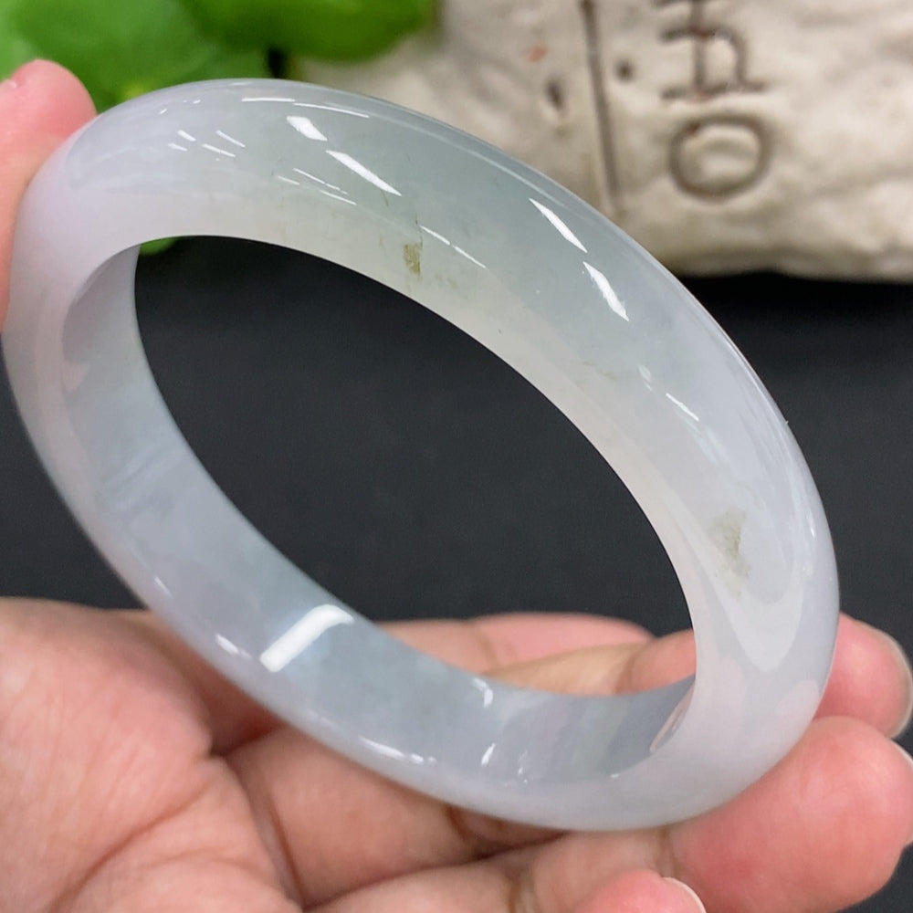 Jadeite Round Bangle