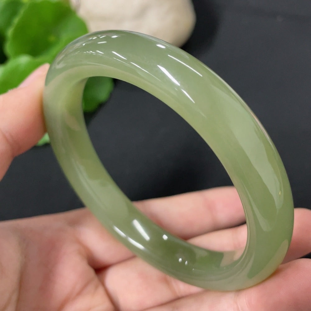 Hetian Jade Round Bracelet Size 57.8 Total Weight Approx. 50.5g