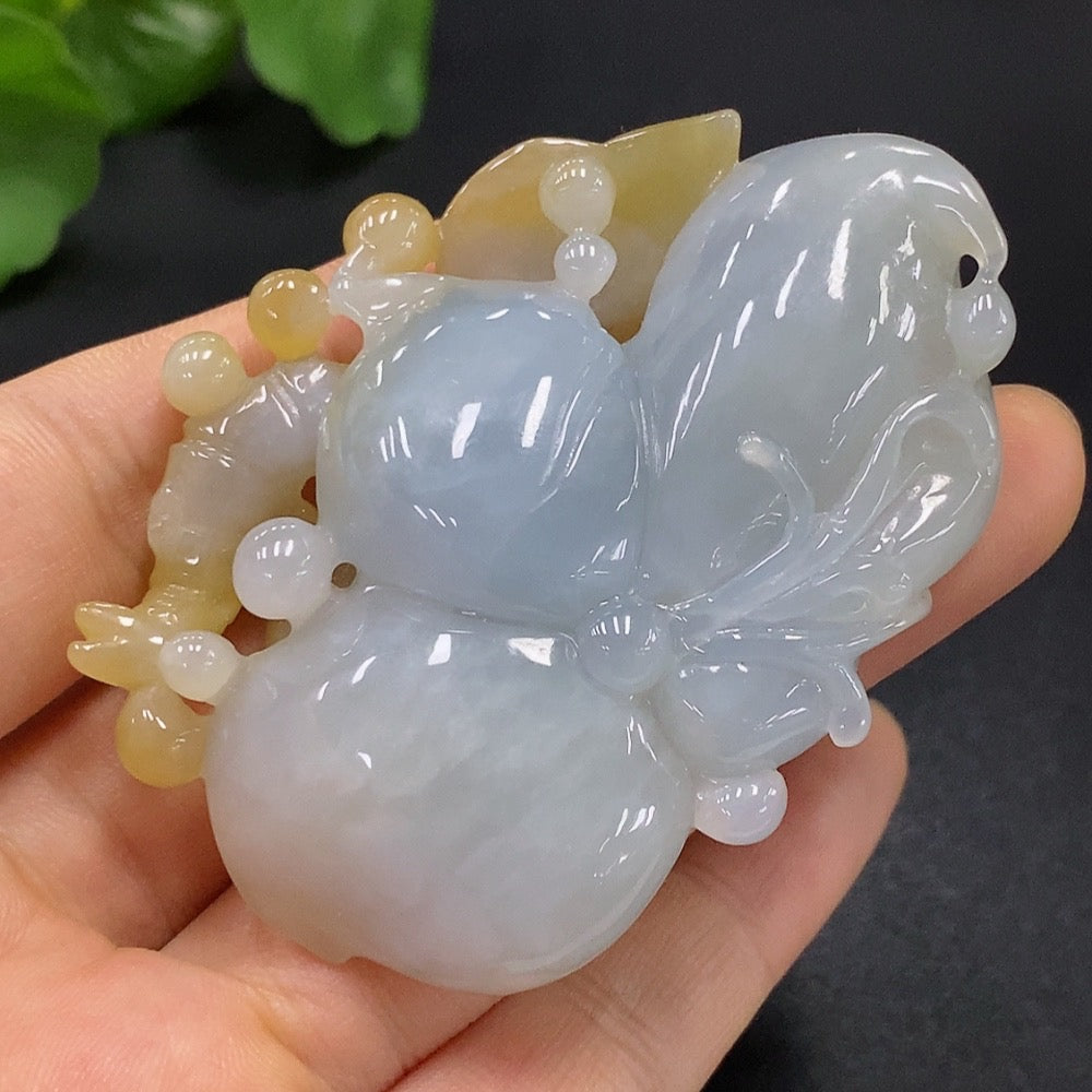 Jadeite Dragonfly Pendant, color origin undetermined, total weight 62.004g