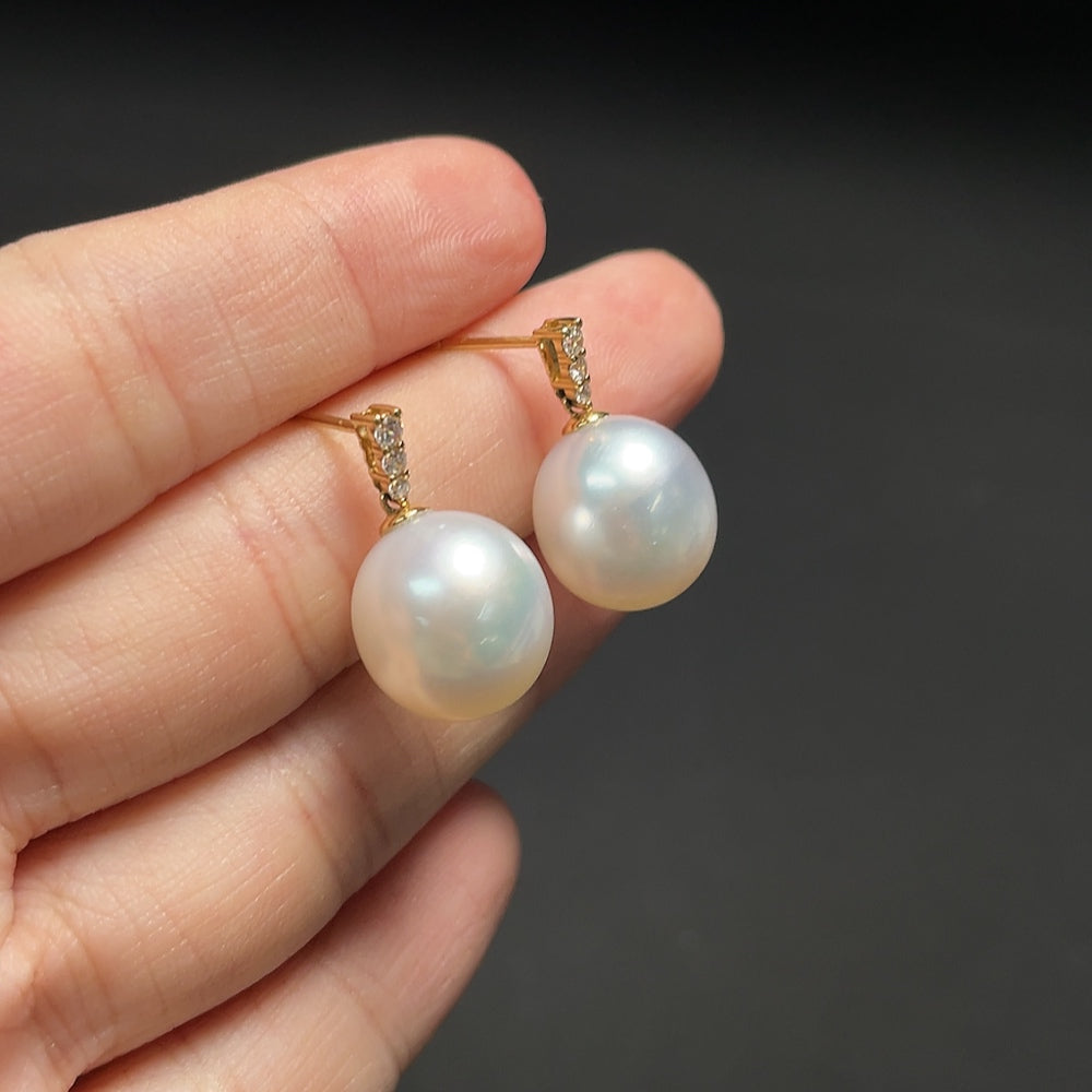 Seawater Pearl Earrings 18k Gold