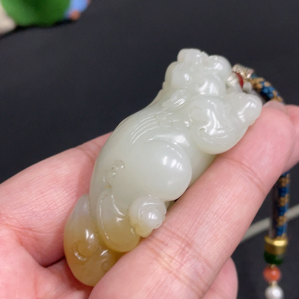 Hetian Jade Pendant Rui Beast