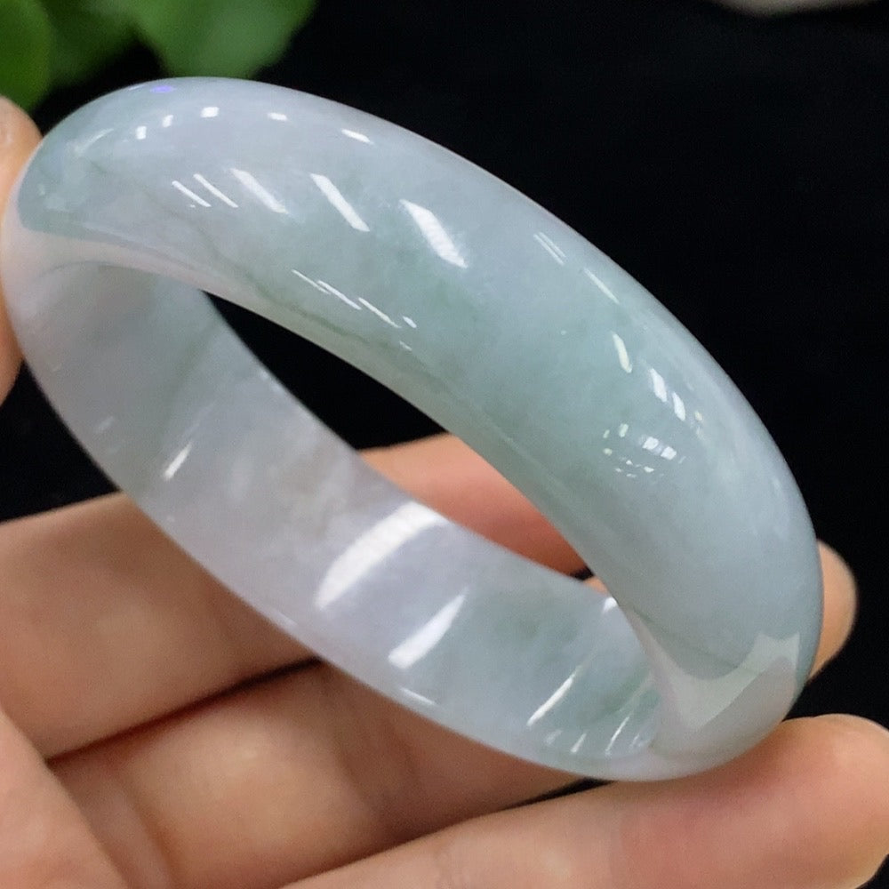 Imperial Concubine Jadeite Bracelet 55/48.8 Circumference Approx. 51.89g Total Weight