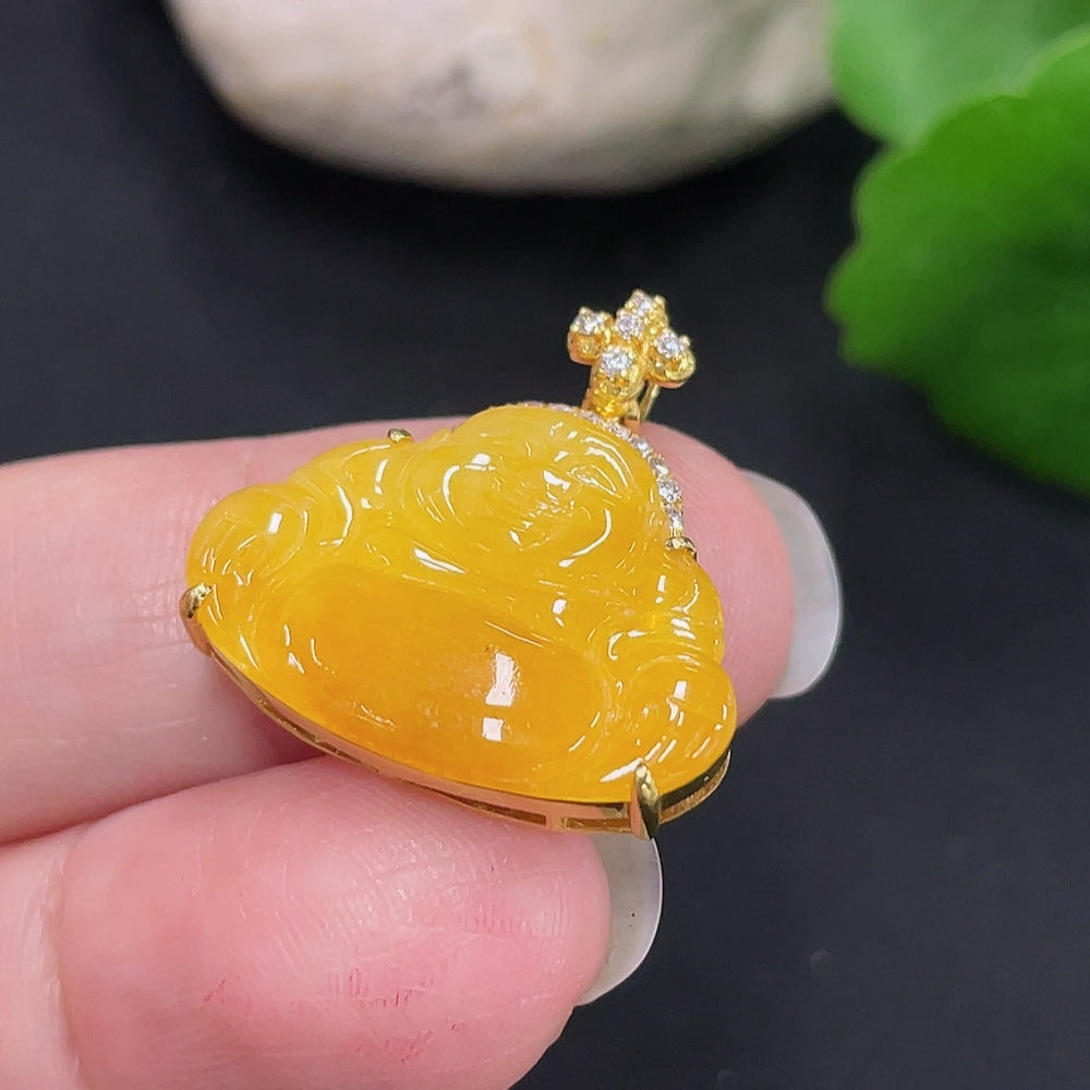 Jadeite Buddha Pendant Set in 18K Gold, Total Weight Approx. 3.3g (with Diamond Accents)