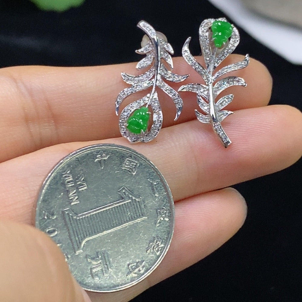 Jadeite Earrings with 18K Gold Setting, Pair, Total Weight Approx. 2.2g (including ear studs)