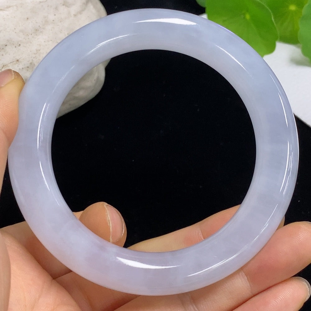 Jadeite Round Bangle