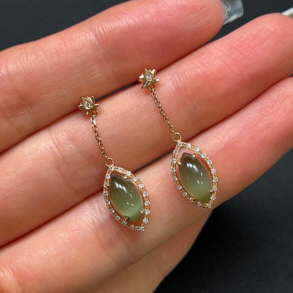 Hetian Jade Earrings 18K Gold with Diamond Inlay Total Weight Approx. 2.9g