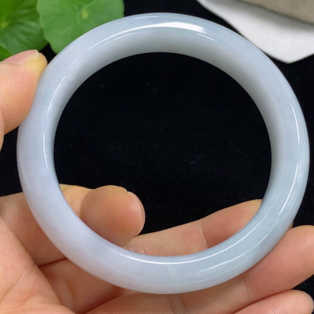 Jadeite Round Bangle Size 57.7 Total Weight About 64.57g
