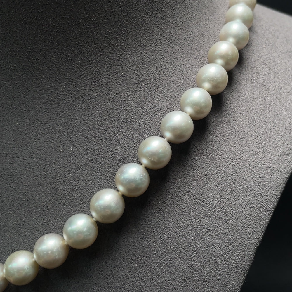 Saltwater Pearl Necklace Color Origin Undetermined Non-Gold