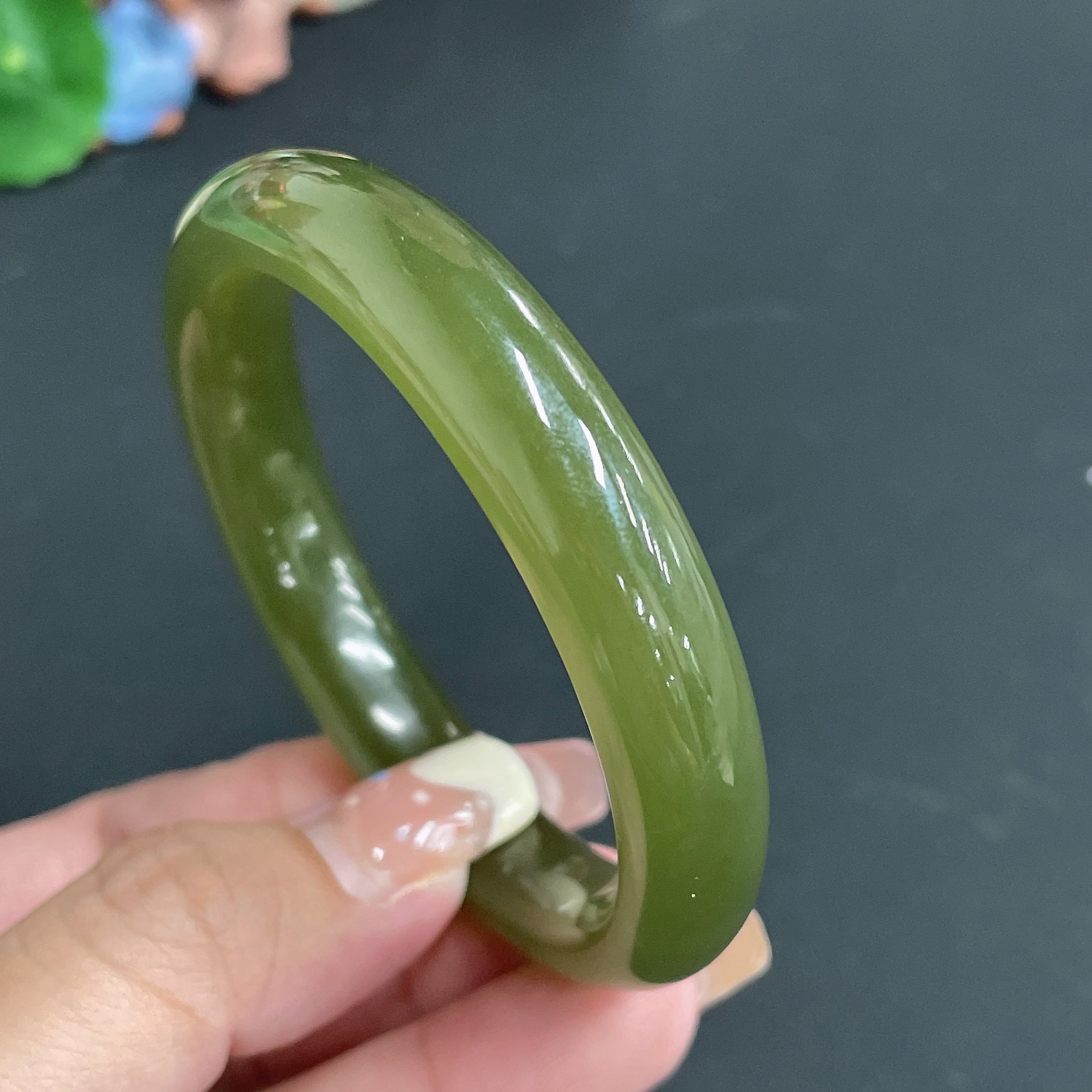 Hetian Jade Round Bangle, Size 55, Total Weight Approx. 45.49g