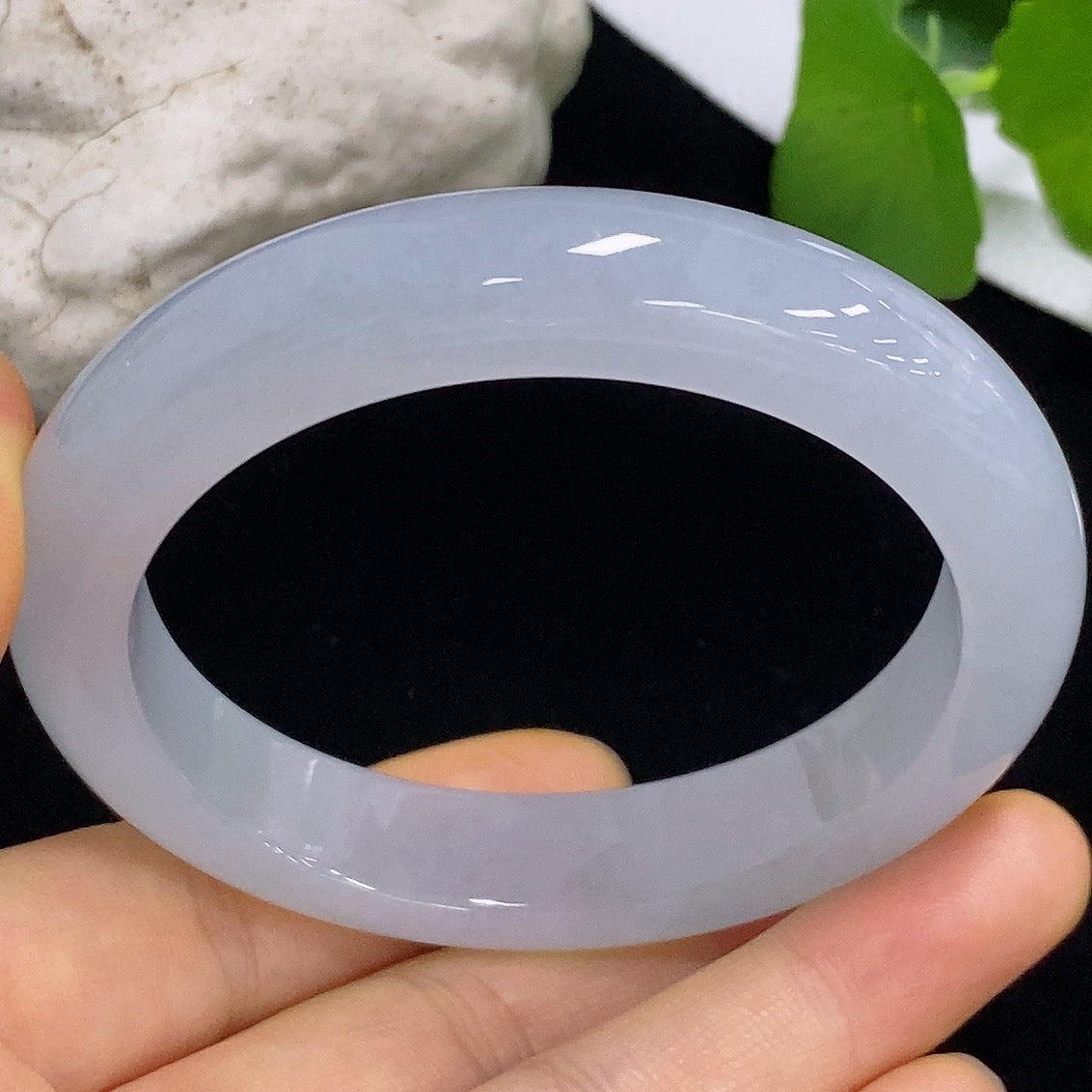 Jadeite round bracelet with size 56.4 and weight approx. 61.44g, featuring smooth, polished green jade beads on a HKHQ-branded jewelry piece.
