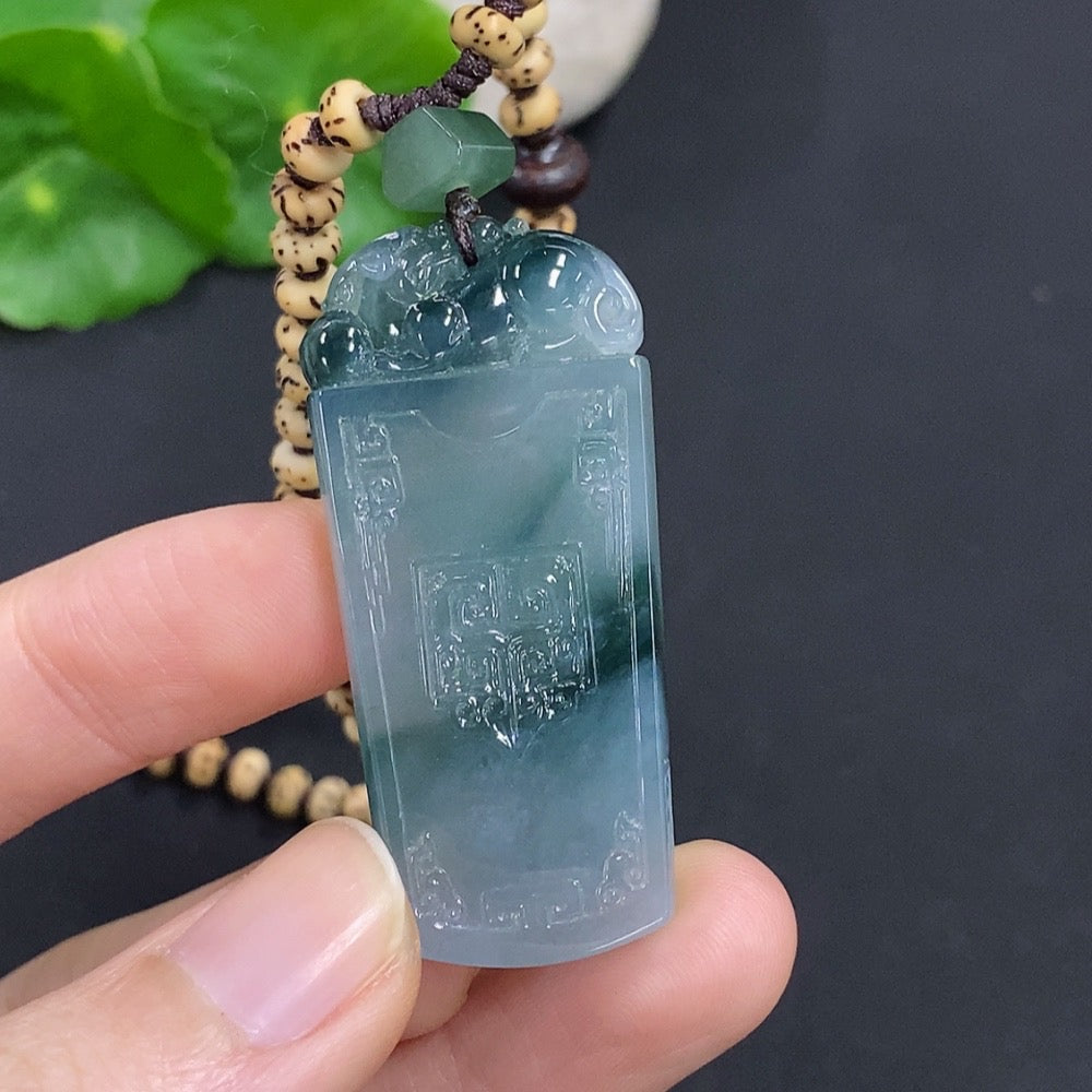 Jadeite Antique Pendant Total Weight Approx. 27.4g (Including Cord Weight) Non-Jadeite Beads Included